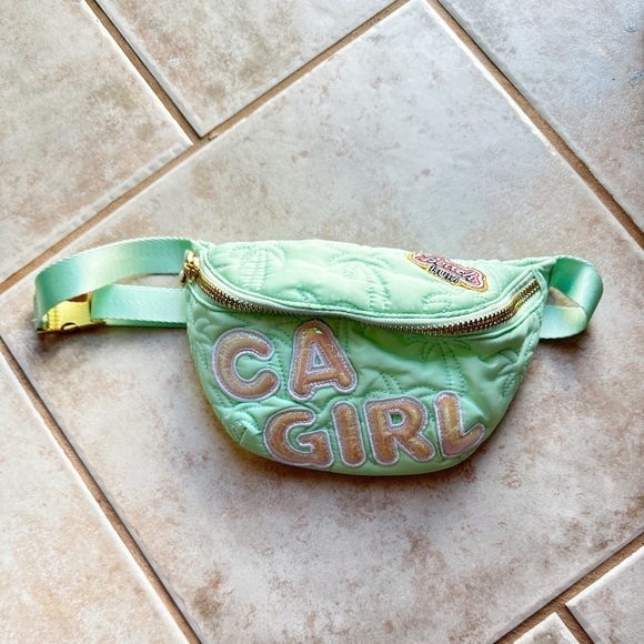 Stoney Clover Lane Puffy Fanny Pack - Picture 1 of 11